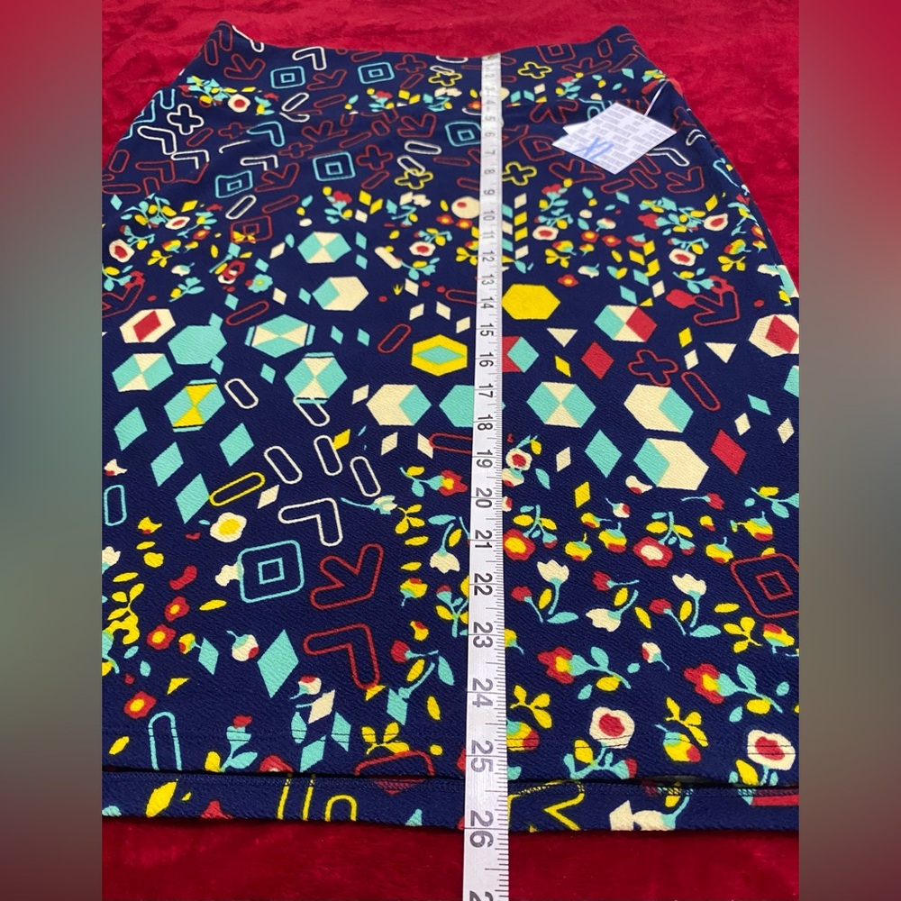 CLOSET CLEAN OUT ON ALL LULAROE MAKE AN OFFER BUNDLE NWT XL Skirt High Waist Fun - Picture 4 of 11